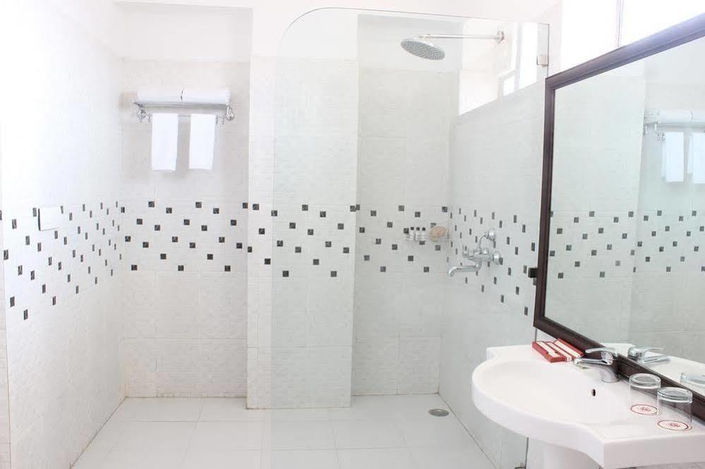 Mewargarh Udaipur By Red Lion S Hotel Luaran gambar