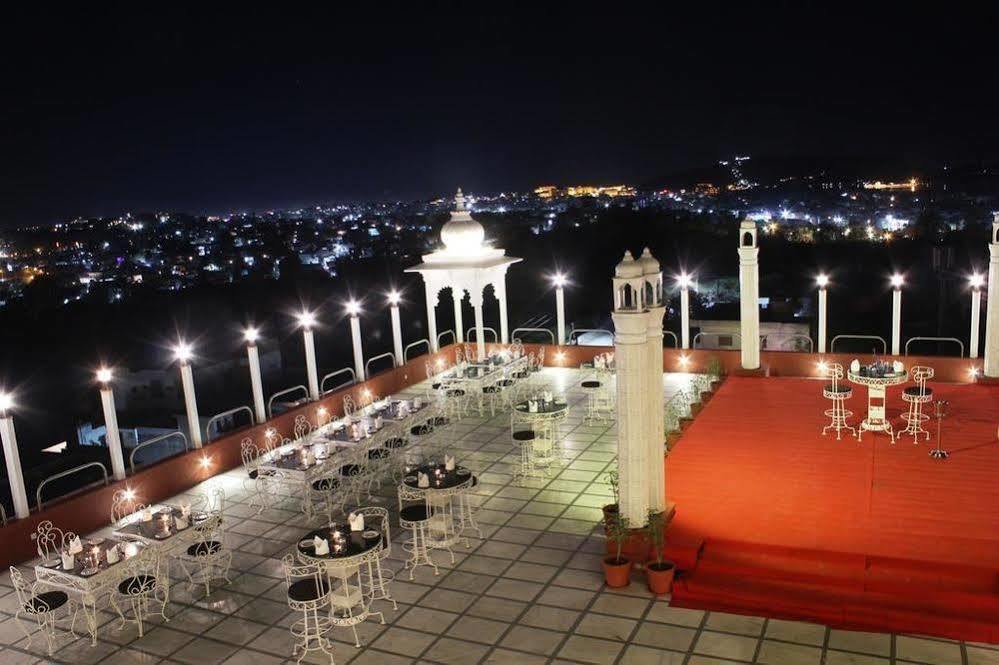 Mewargarh Udaipur By Red Lion S Hotel Luaran gambar