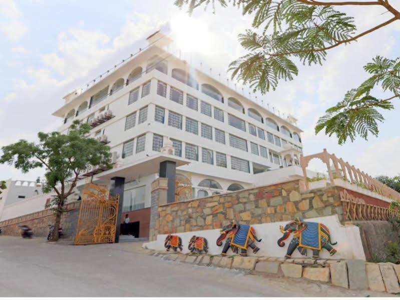 Mewargarh Udaipur By Red Lion S Hotel Luaran gambar